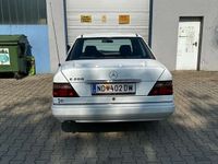 gebraucht Mercedes E200 200 W124