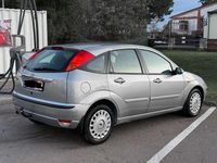 gebraucht Ford Focus Ghia 18