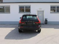 Gebraucht Volvo XC60 Momentum 190 PS (139 kW) 2018 Dunkelgrau  metallic SUV