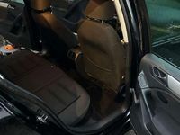 Gebraucht VW Golf Comfortline 122 PS (89 kW) 2011 Limousine