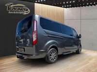Gebraucht Ford Tourneo Titanium 170 PS (125 kW) 2018 Grau Van / Kleinbus