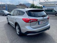 gebraucht Ford Focus Traveller 1,0 Active Aut.*NAVI*KAMERA*TEMPO*SZH