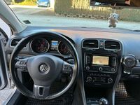 gebraucht VW Golf Variant 1.6 TDI Highline AHK Standheizung Navi