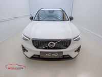 gebraucht Volvo XC40 B4 Ultimate Dark Aut.