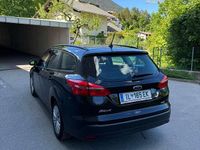 gebraucht Ford Focus Traveller 1,0 EcoBoost Trend