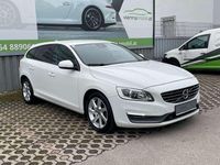 Gebraucht Volvo V60 136 PS (100 kW) 2014 Weiß Kombi