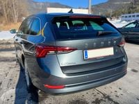 gebraucht Skoda Octavia Combi 20 TDI Style DSG