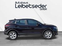 gebraucht Nissan Qashqai 1,3 DIG-T 140 PS Shiro