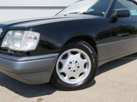 gebraucht Mercedes E220 Cabrio W124 Leder Alarmanlage Klima SItzhzg. Cabrio (Finanz. mögl.)