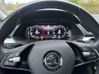 gebraucht Skoda Superb Kombi 2,0 TDI Ambition DSG*NAVI*LED*ACC*******