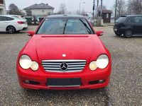 Gebraucht Mercedes C220 143 PS (105 kW) 2002 Rot Coupé