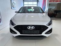 Neu Hyundai i30 GO! 99 PS (72 kW) 2025 Atlas white Limousine