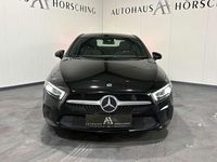 Gebraucht Mercedes A180 116 PS (85 kW) 2019 Schwarz Limousine