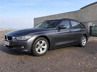 Gebraucht BMW 318 143 PS (105 kW) 2013 Grau Kombi