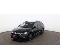 gebraucht Skoda Octavia Combi 2.0 TDI Clever Aut LED RADAR NAVI