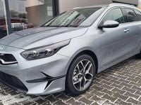 Neu Kia Ceed Sportswagon 140 PS (102 kW) 2025 Silber Kombi