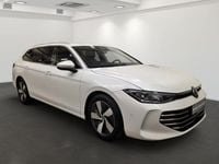 Gebraucht VW Passat Elegance 150 PS (110 kW) 2025 Weiss  metallic Kombi