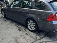 gebraucht BMW 320 320 i Touring Österreich-Paket