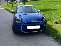 Gebraucht Mini Cooper SE 160 kW (218 PS) 2024 Blau Kleinwagen