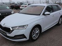 gebraucht Skoda Octavia Combi 20 TDI Style Head UPMatrix LEDACCDigi...