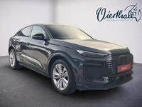 Gebraucht Audi Q6 Sportback e-tron Ambiente 284 kW (387 PS) 2025 Hellgrau  metallic SUV