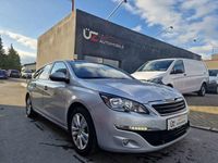 gebraucht Peugeot 308 *** AUTOMATIK *** NAVI *** Active