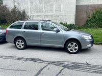 gebraucht Skoda Octavia Combi Ambition 1,6 TDI CR DPF 4x4