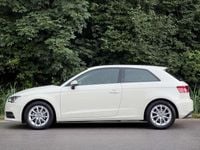 Gebraucht Audi A3 Attraction 122 PS (89 kW) 2013 Weiß Kleinwagen