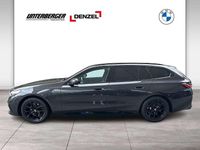 Gebraucht BMW 530e M Sport 299 PS (219 kW) 2024 Grau Kombi