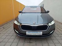 gebraucht Skoda Octavia Combi 2,0 TDI 4x4 Style DSG Erster Besitz