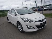 gebraucht Hyundai i30 CW 14 CVVT Europe