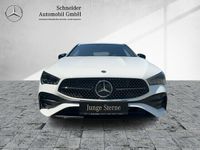 Gebraucht Mercedes CLA200 150 PS (110 kW) 2024 Weiß Coupé