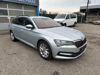 Gebraucht Skoda Superb Style 150 PS (110 kW) 2022 Silber Kombi