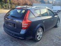 gebraucht Kia Ceed Sportswagon Ceed SW / 16 CRDi Sporty Wagon 116ps Erstbesitz