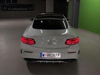 Gebraucht Mercedes C300 AMG line 245 PS (180 kW) 2016 Weiß Coupé