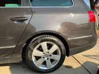 gebraucht VW Passat Passat VariantVar. Comfortline BlueMotion 20 TDI DPF