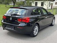 gebraucht BMW 118 i F20 Advantage Modell 2018 *NAVI *SZH *TEMPOMAT
