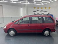 Gebraucht VW Sharan 140 PS (102 kW) 2009 Rot Van / Kleinbus