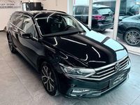 Gebraucht VW Passat R 150 PS (110 kW) 2020 Schwarz Kombi