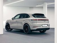 Gebraucht Porsche Cayenne 470 PS (345 kW) 2025 Grau SUV