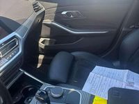 Gebraucht BMW 320 M Sport 190 PS (139 kW) 2019 Grau Kombi
