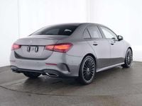 Gebraucht Mercedes A200 AMG line 163 PS (119 kW) 2024 Grau Limousine