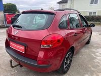gebraucht Renault Clio GrandTour Yahoo! 1,2 16V Kombi / Family Van