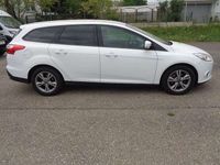 gebraucht Ford Focus Traveller 16 TDCi