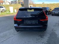 gebraucht Volvo V60 T8 Twin Engine PHEV Momentum Pro Geartronic