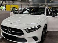 Gebraucht Mercedes A180 116 PS (85 kW) 2019 Limousine