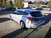 gebraucht Ford Focus Turnier 1.5 EcoBlue Start-Stopp-System Aut. TREND