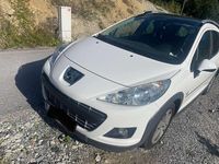 gebraucht Peugeot 207 Active 1,6 HDi 95 FAP