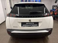 gebraucht Peugeot 2008 PureTech 100 S&S Style 6-Gang-Manuell