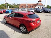 Gebraucht Mazda 3 Inclusive 150 PS (110 kW) 2015 Rot Limousine